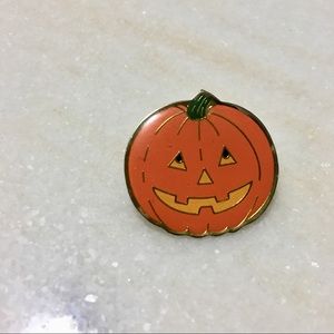 Vintage Jewelry - Vintage Halloween 🎃 pumpkin pin Vintage Jewelry - Vintage Halloween 🎃 pumpkin pin